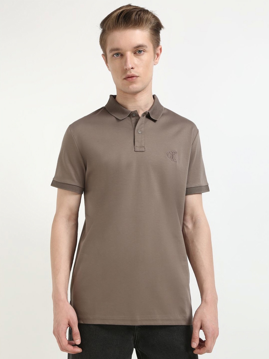 

Calvin Klein Jeans Men T-shirt, Brown