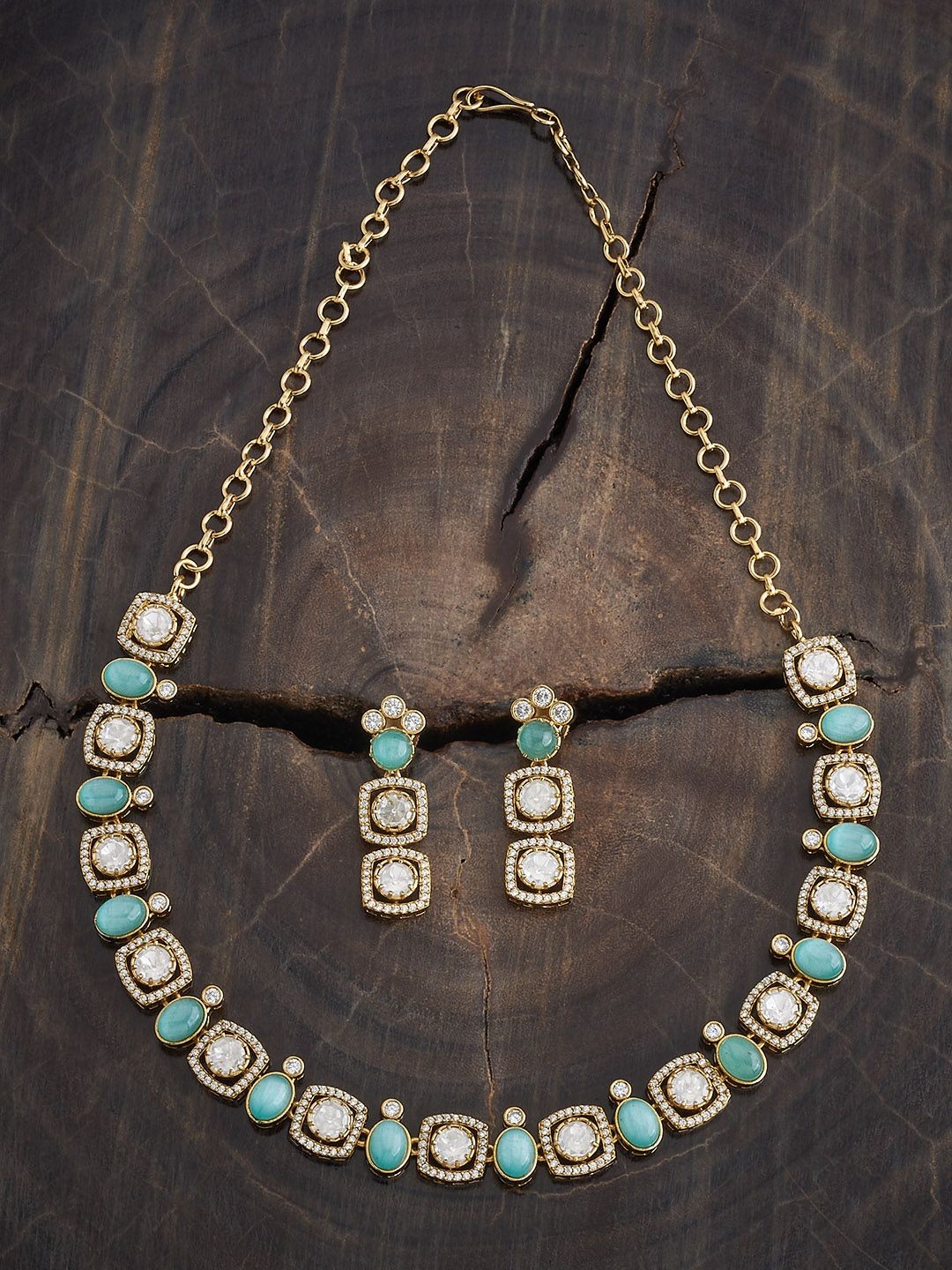 

Kushal's Fashion Jewellery Kundan-Studded Necklace and Earrings, Gold