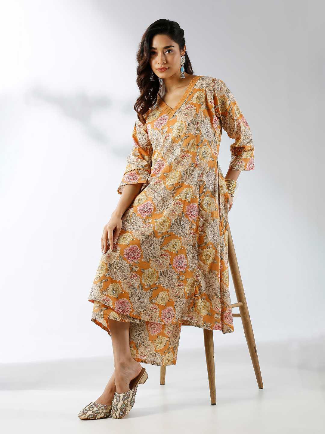 

Label Ishnya V-Neck Floral Printed Tunic With Palazzo, Mustard