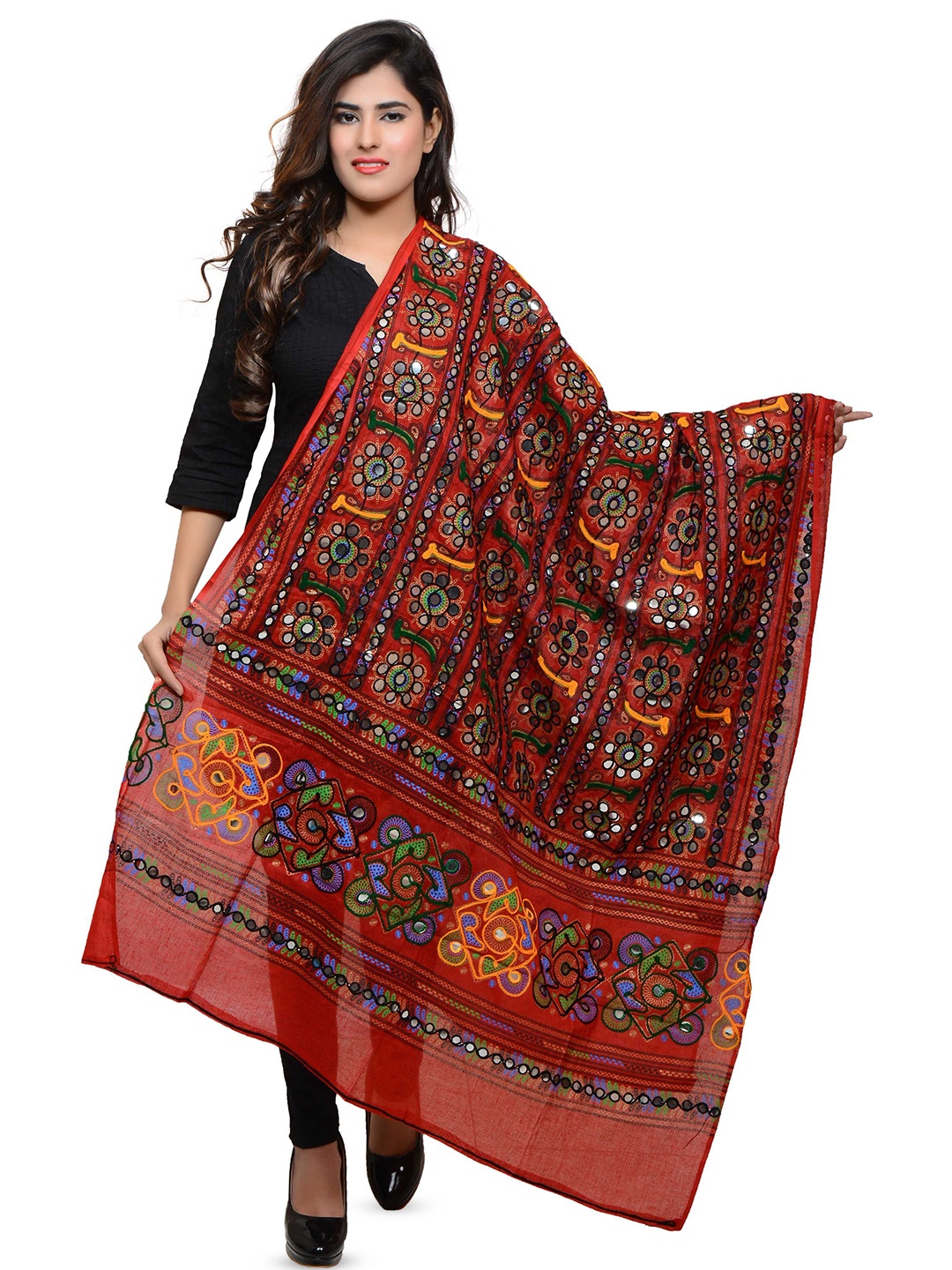 

BANJARA INDIA Embroidered Dupatta with Thread Work, Red