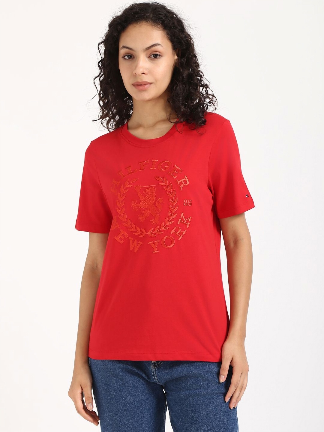 

Tommy Hilfiger Women Typography Pockets T-shirt, Red