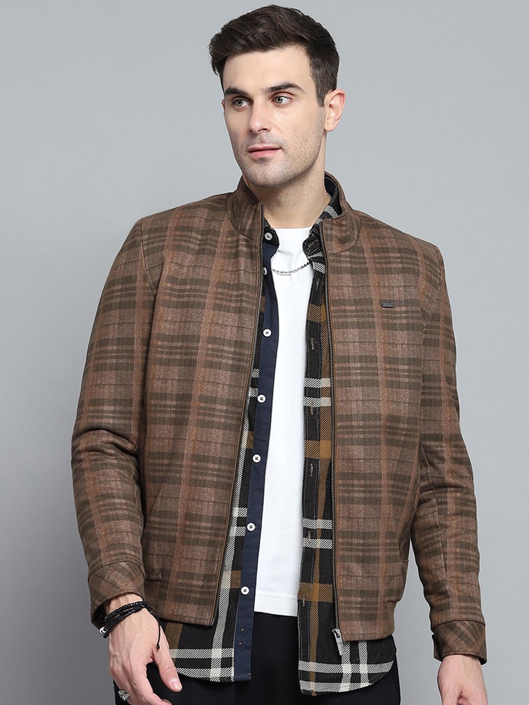 

Monte Carlo Men Mock Collar Geometric Printed Casual Tailored Jacket, Brown