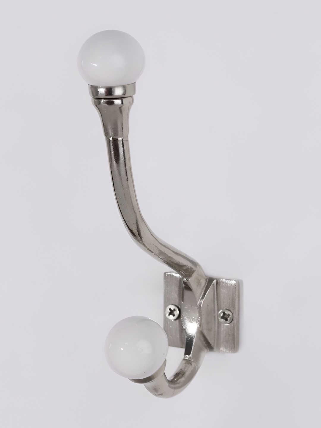 

IndianShelf Silver-Toned & White Ceramic Wall Hooks
