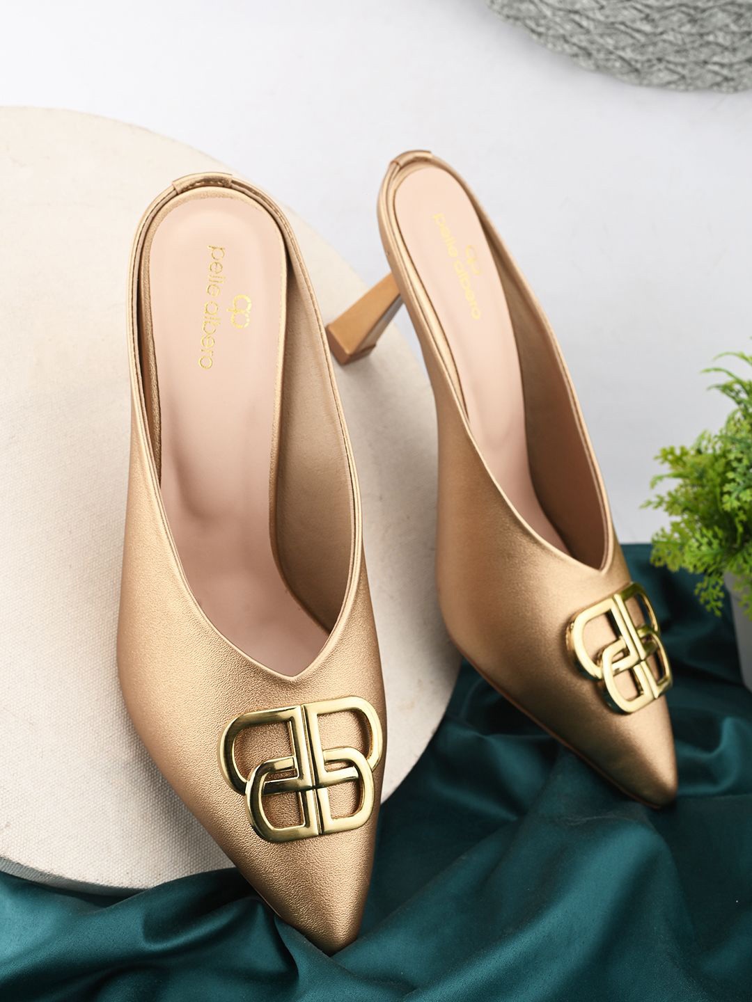 

pelle albero Party Kitten Sandals, Copper