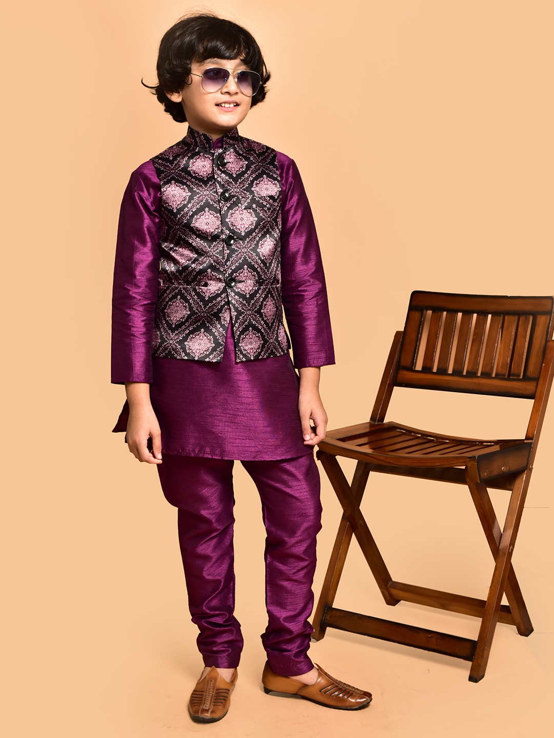 

PRINTINDIA Boys Band Collar Straight Kurta with Trouser & Nehru Jacket, Purple