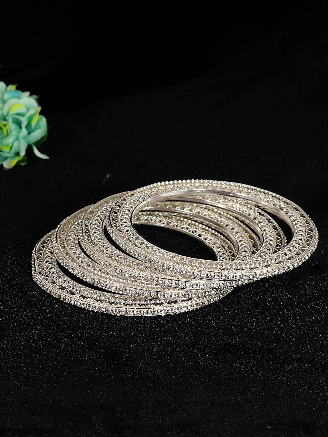 

Set of 4 Traditional Gold Golden Zircon Diamond Stone Metal Bangles, Silver