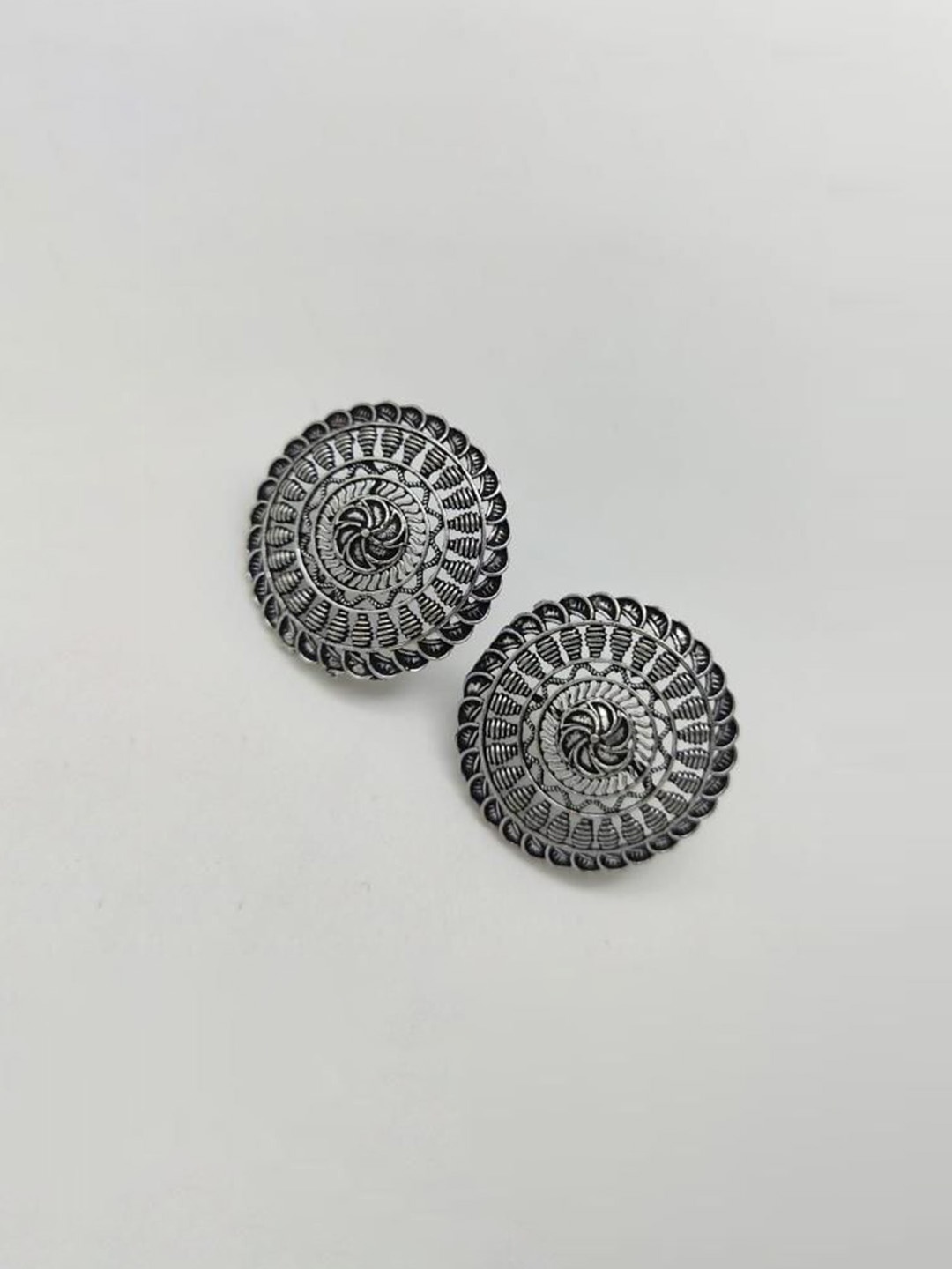 

Gyaan Jewels Silver-Plated Oxidised Studs
