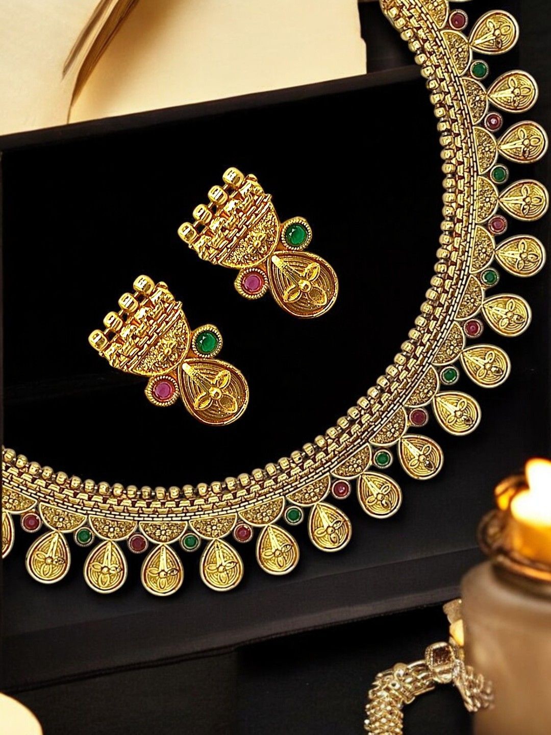 

FEMMIBELLA Gold Plated Stones Studded Jewellery Set