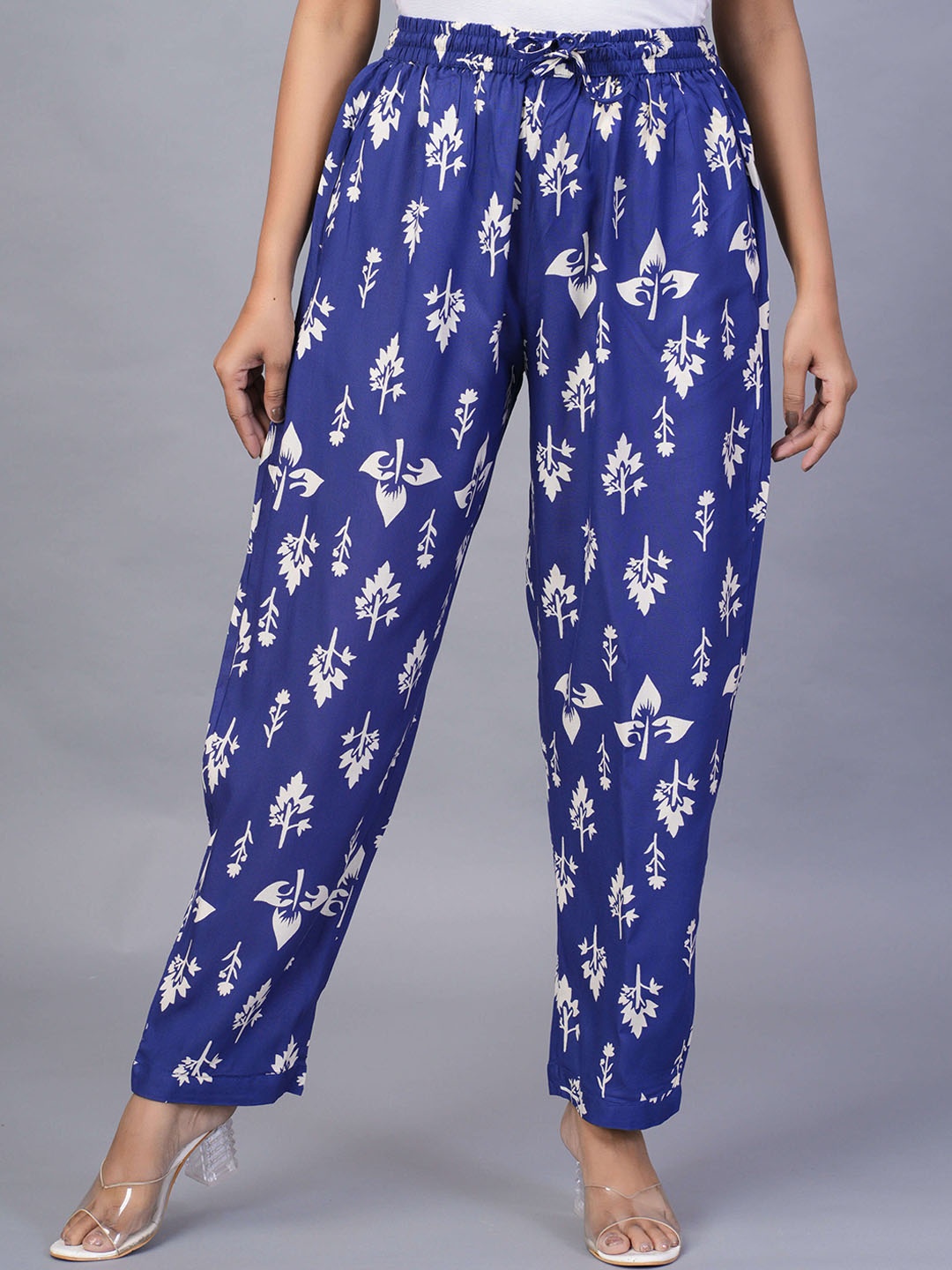 

KALINI Women Floral Printed Regular Fit Mid-Rise Trousers, Blue