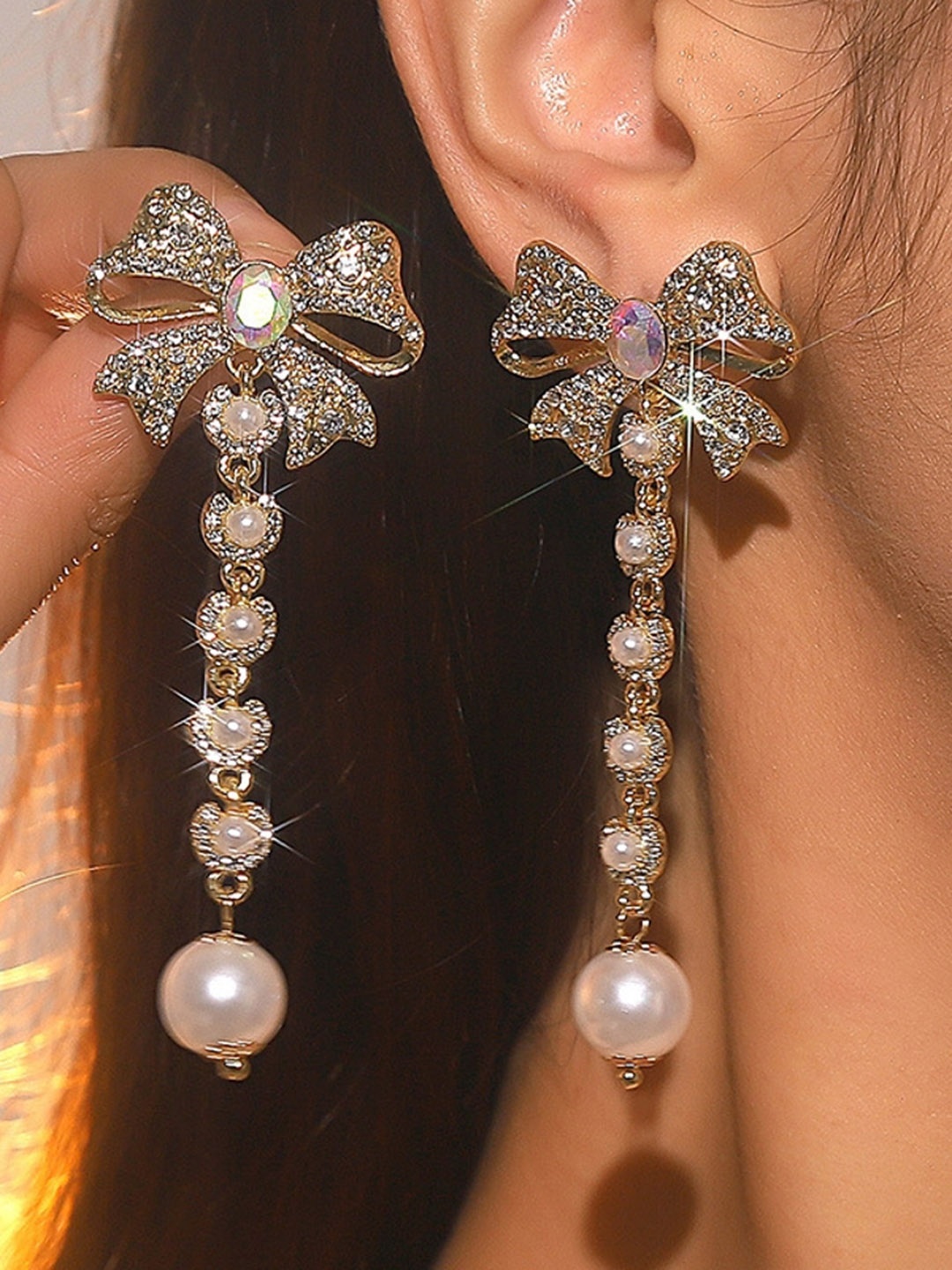 

DESTINY JEWELS Gold-Plated Contemporary Drop Earrings