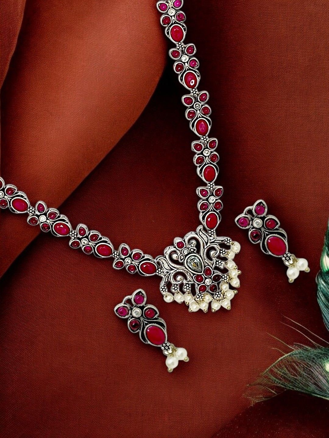 

FEMMIBELLA Women Silver Plated Stone Studded & Beaded Oxidised Jewellery Set