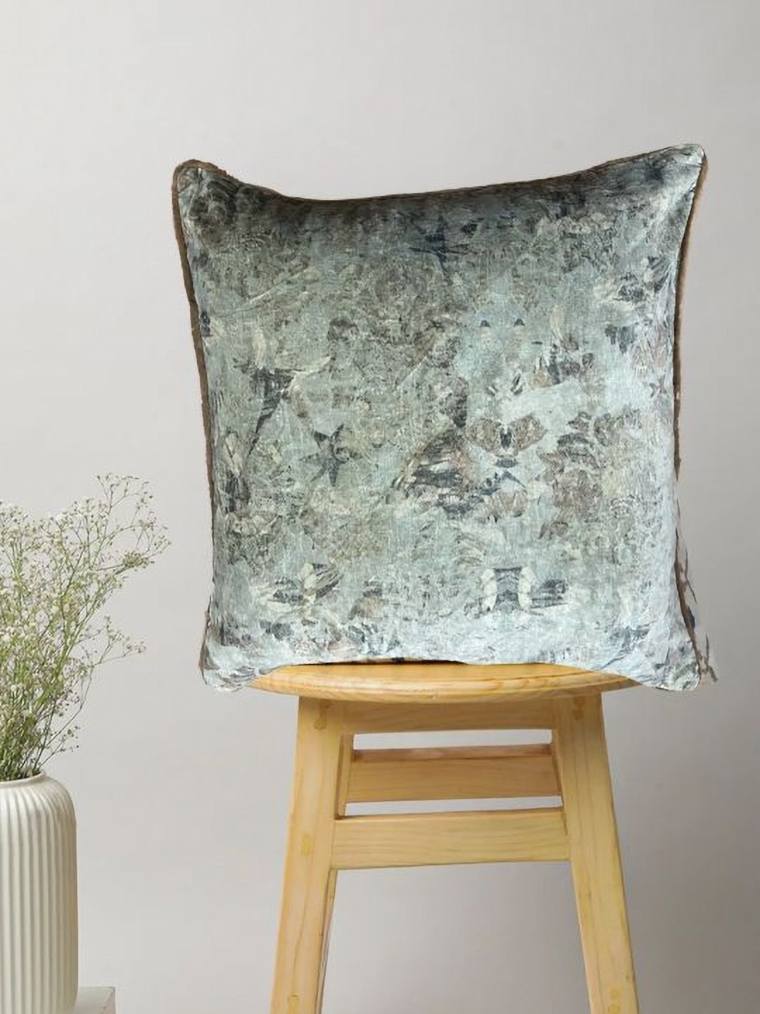 

SAJAVAT Green Abstract Printed Cotton Square Cushion Cover