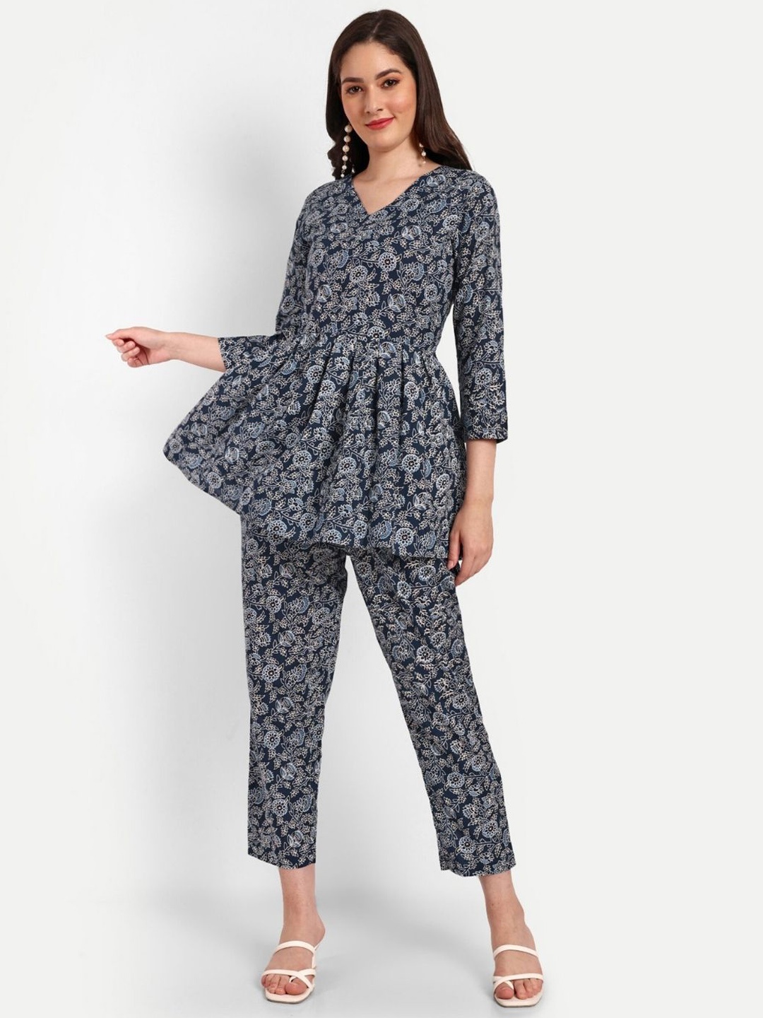 

Serenita Floral Printed Pure Cotton Peplum Top & Trouser, Blue