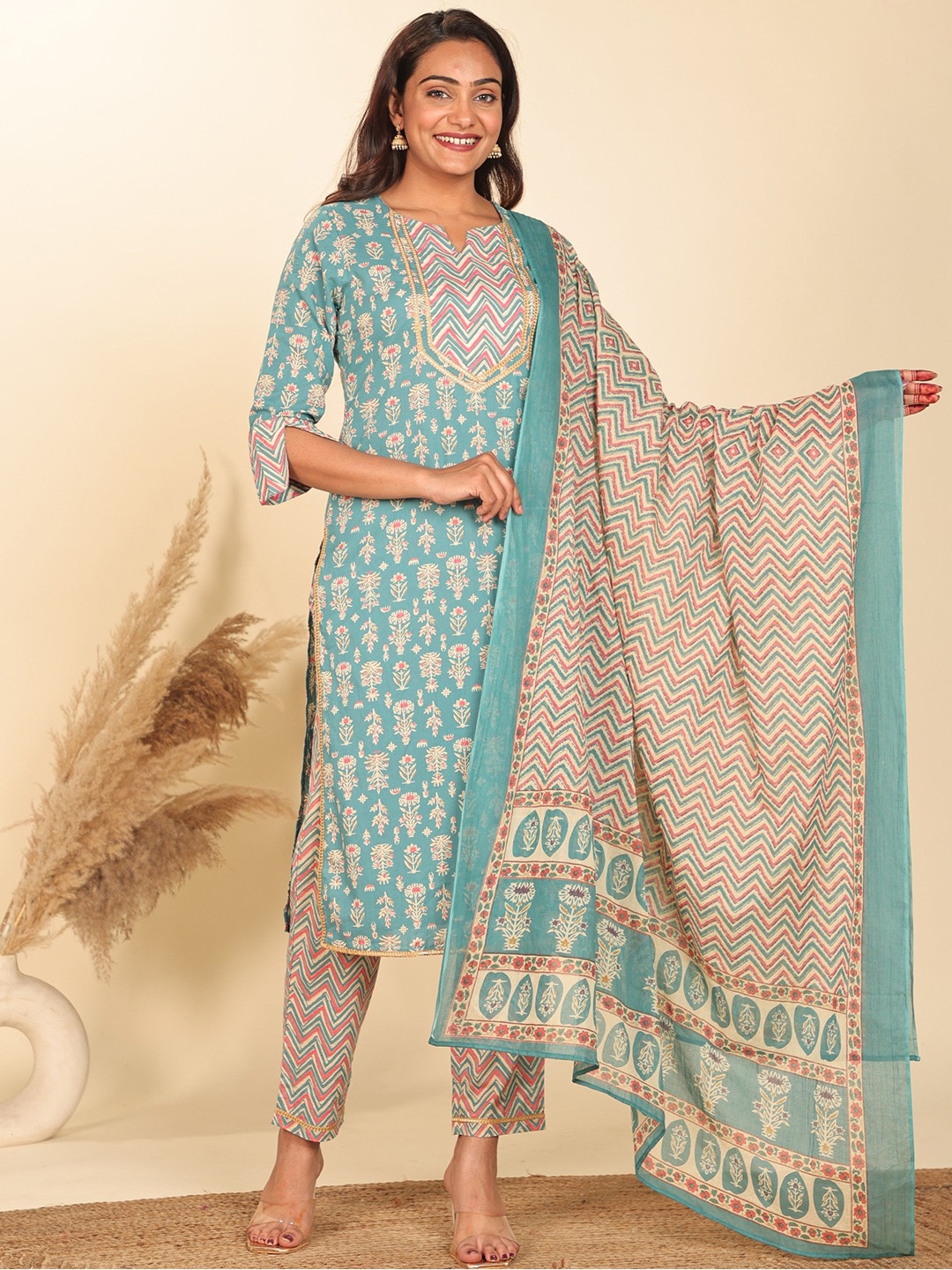 

Aramya Women Floral Printed Pure Cotton Kurta With Trousers & With Dupatta, Blue