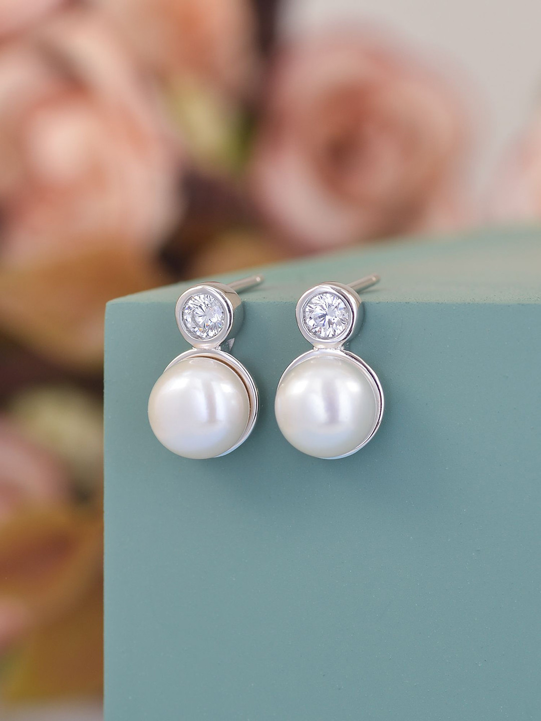 

Ornate Jewels 925 Sterling Silver Rhodium-Plated Freshwater Pearls Beaded Studs, White