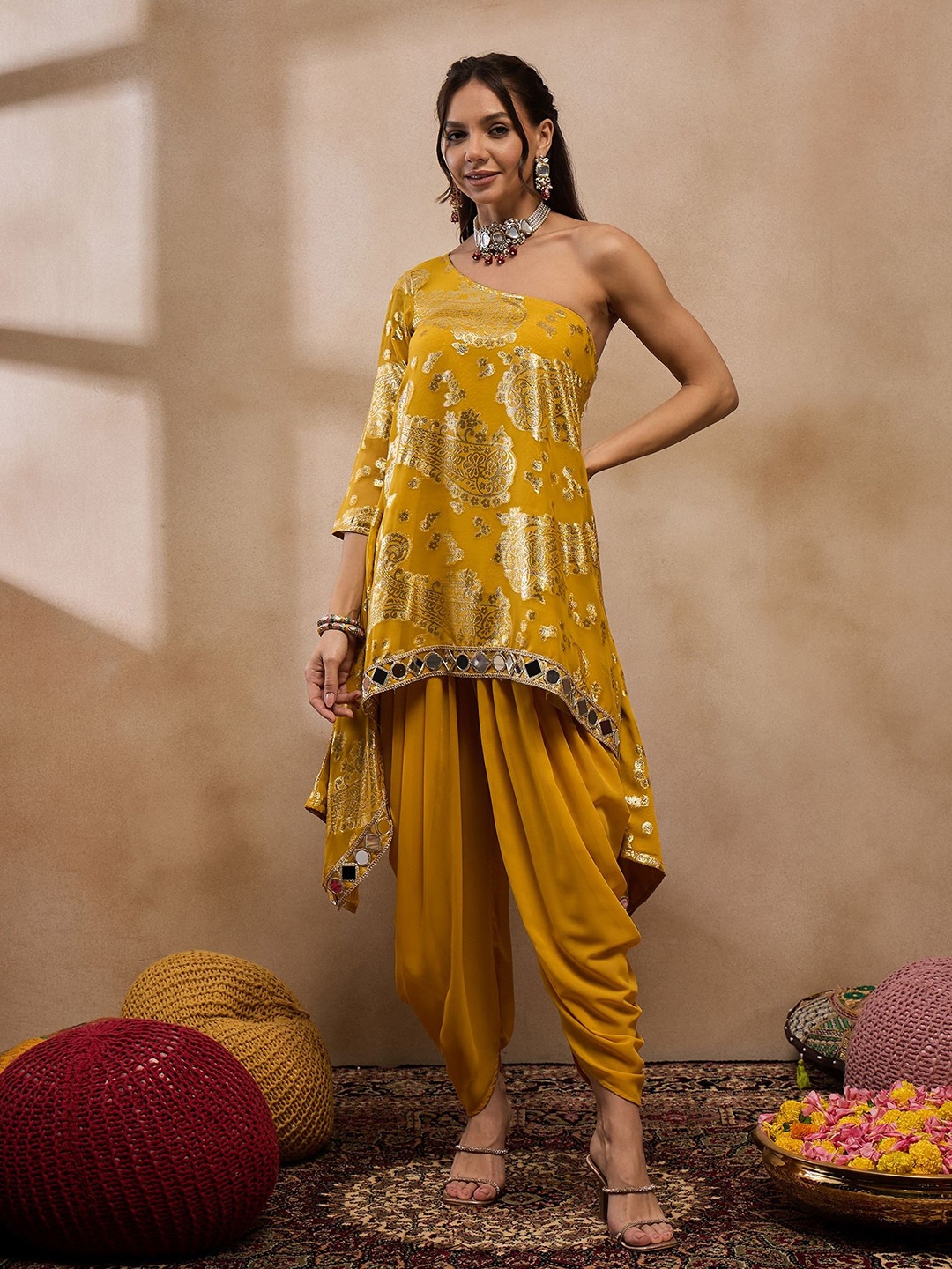 

MABISH by Sonal Jain Floral Woven Design One Shoulder Jacquard A-Line Kurta & Dhoti Pants, Yellow