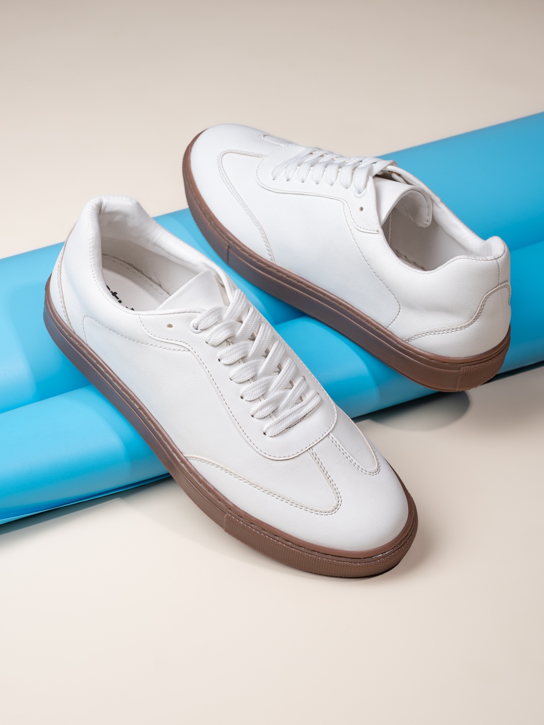 

Styli Men White Solid Casual Court Sneakers