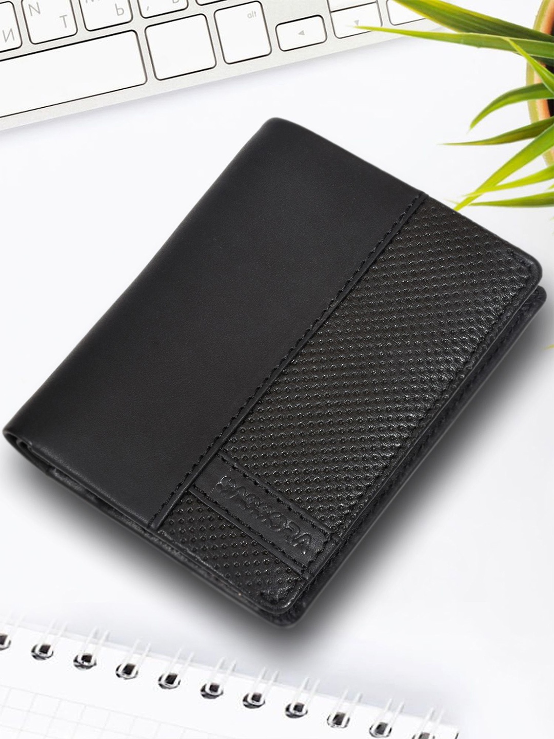 

Sassora Unisex Textured Leather Two Fold Wallet, Black