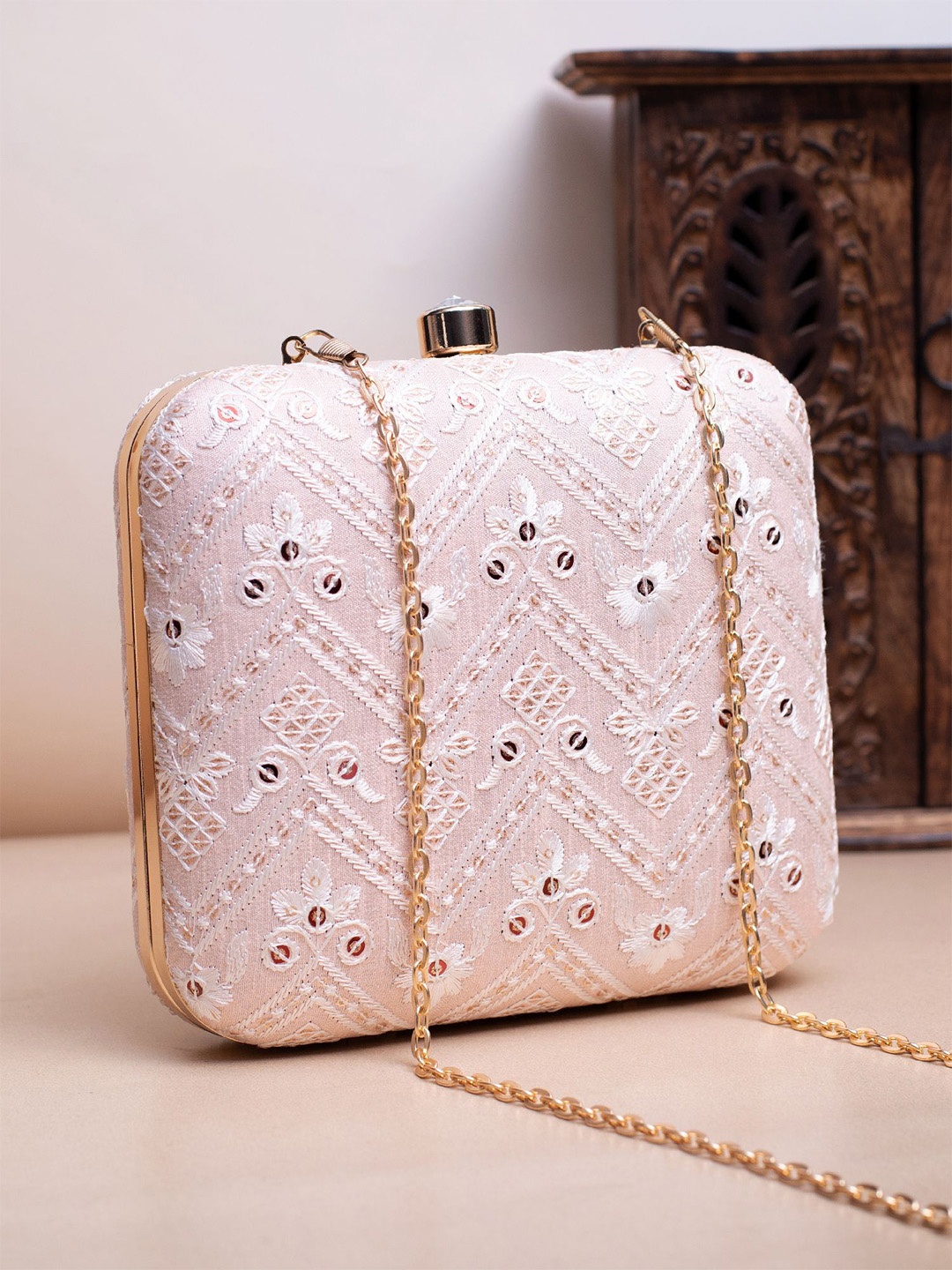 

ARTKLIM Embroidered Box Clutch, Pink