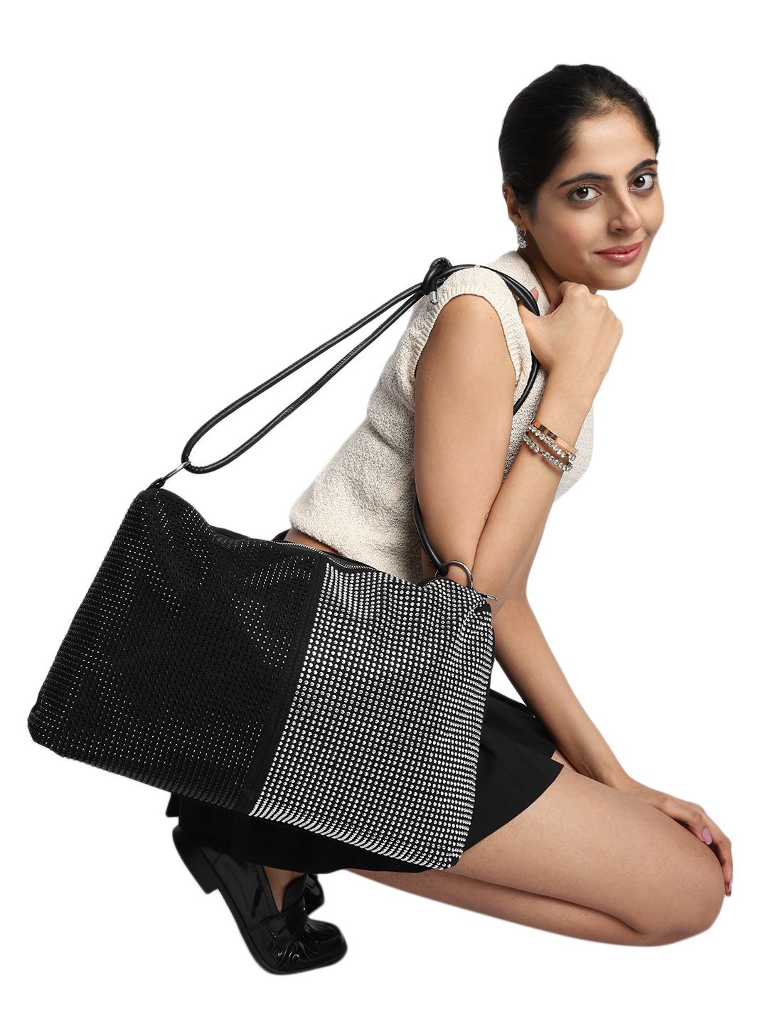 

MINI WESST Women Embellished Shopper Shoulder Bag, Black