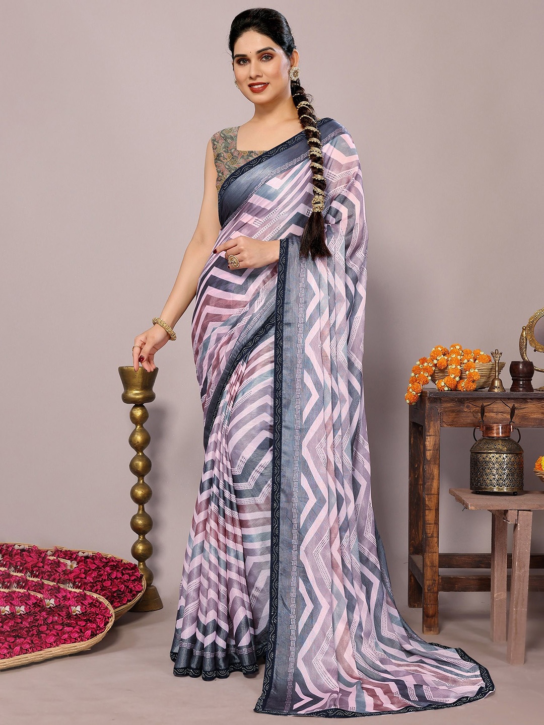 

MIRCHI FASHION Geometric Printed Beads and Stones Saree, Pink