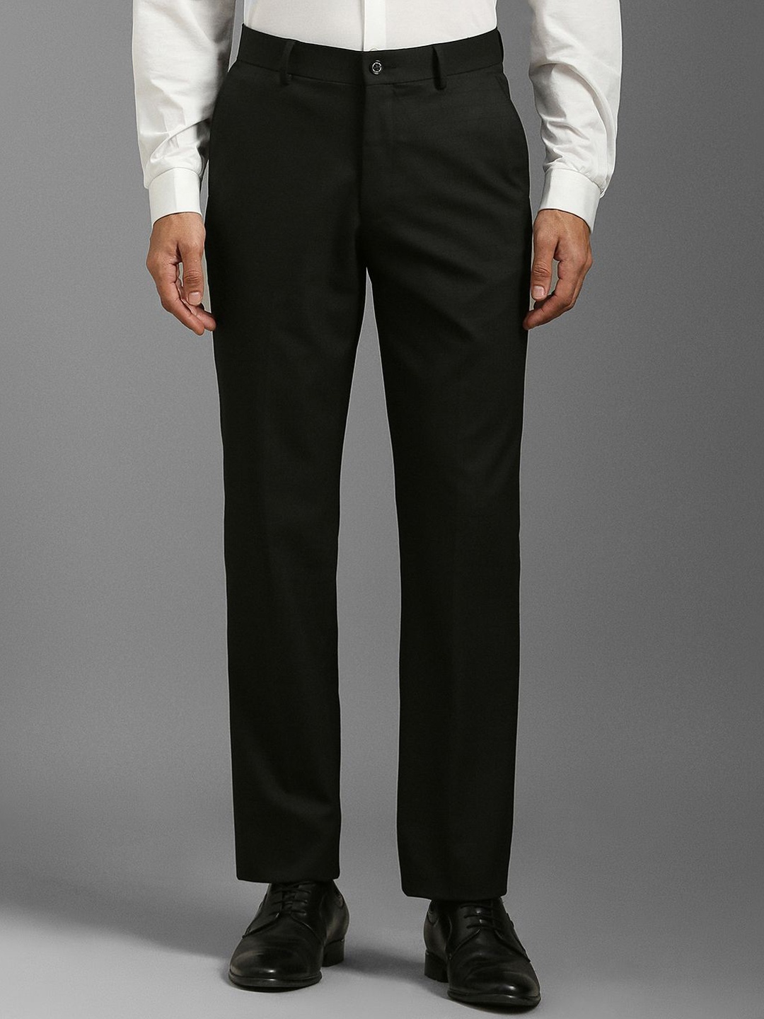 

Louis Philippe Men Slim Fit Mid-Rise Formal Trousers, Black