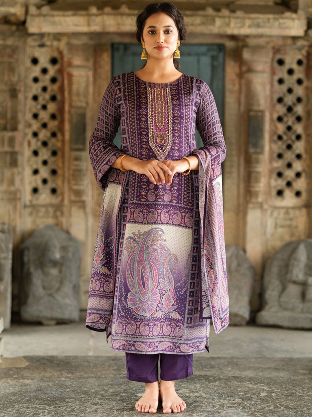 

Hassu's Paisley Printed Straight Kurta with Trousers & With Dupatta, Purple