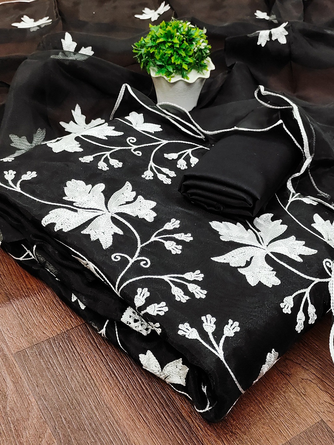 

LADY SHOPI Floral Embroidered Organza Unstitched Dress Material, Black