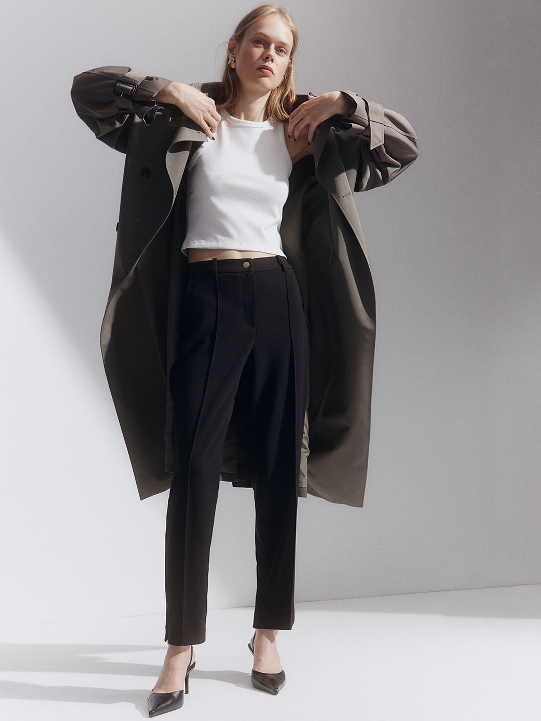 

H&M Tapered Tailored Trousers, Black