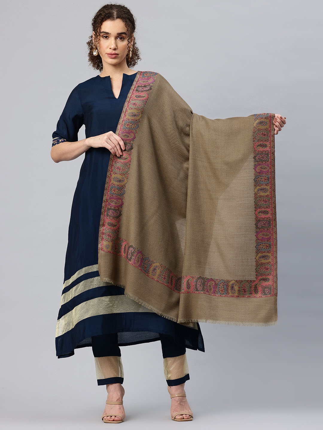 

SWI Stylish Paisley Woven Design Shawl, Brown