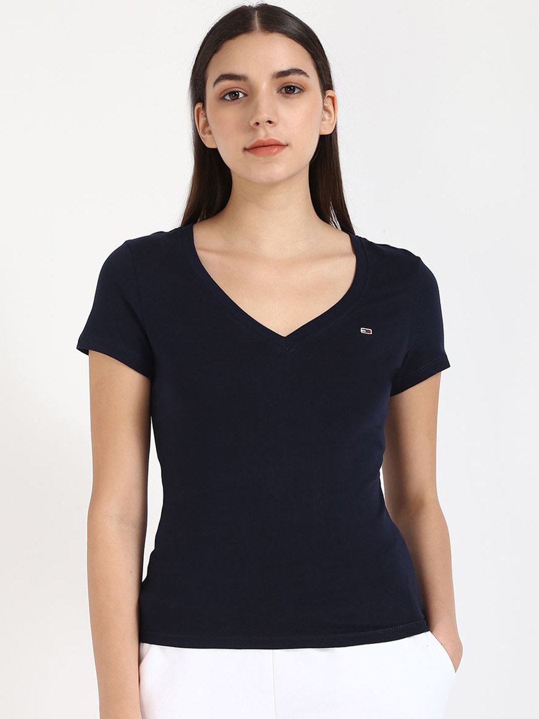 

Tommy Hilfiger Women Solid V-Neck Cotton Slim Fit T-shirt, Navy blue