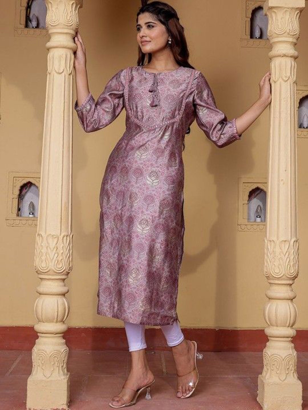 

Chandbaali Floral Printed Mirror Work Straight Cotton Kurta, Peach
