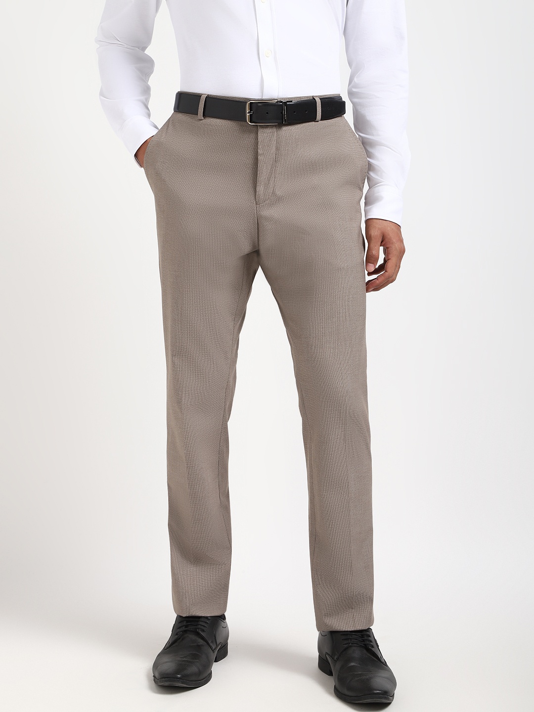 

Tommy Hilfiger Men Checked Regular Fit Formal Trouser, Black