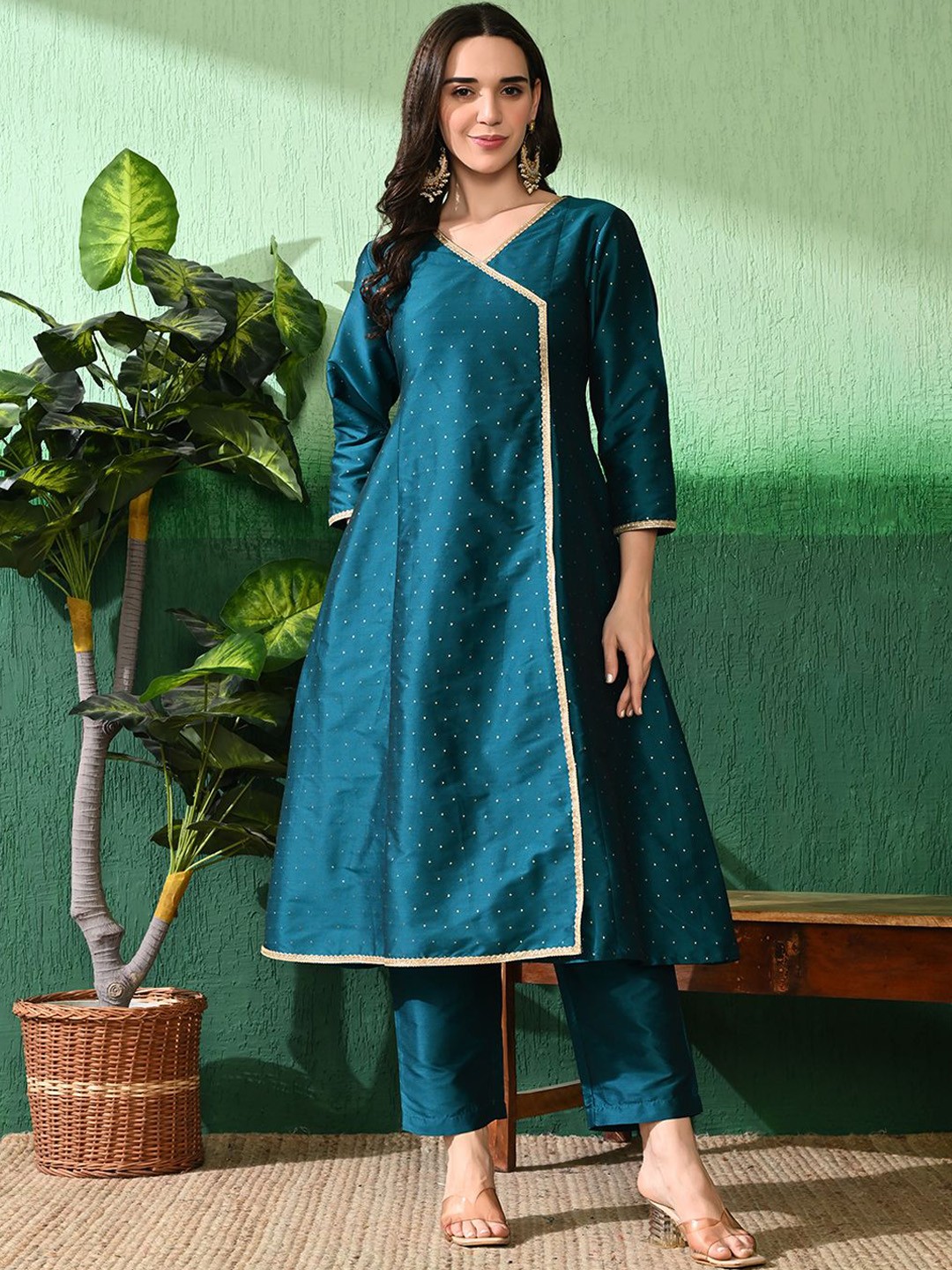 

Sangria Printed A-Line Kurta With Trouser, Teal