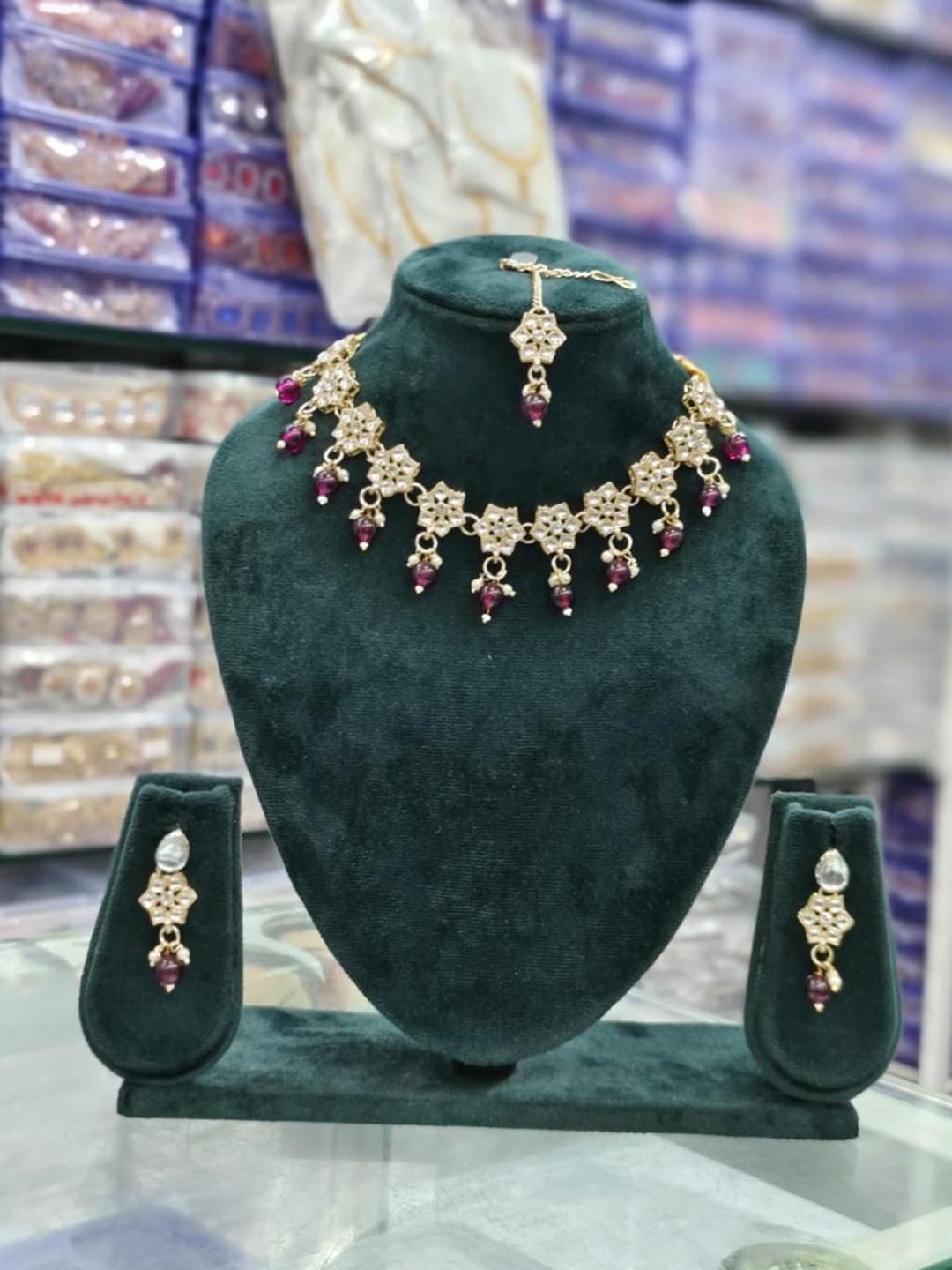 

Gyaan Jewels Stone-Studded & Beaded Jewellery Set, Gold