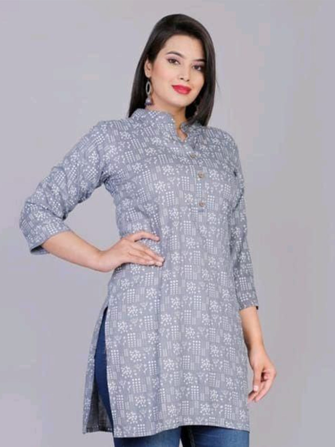 

Aarti Fashion Women Floral Printed Boat Neck Kurti, Grey