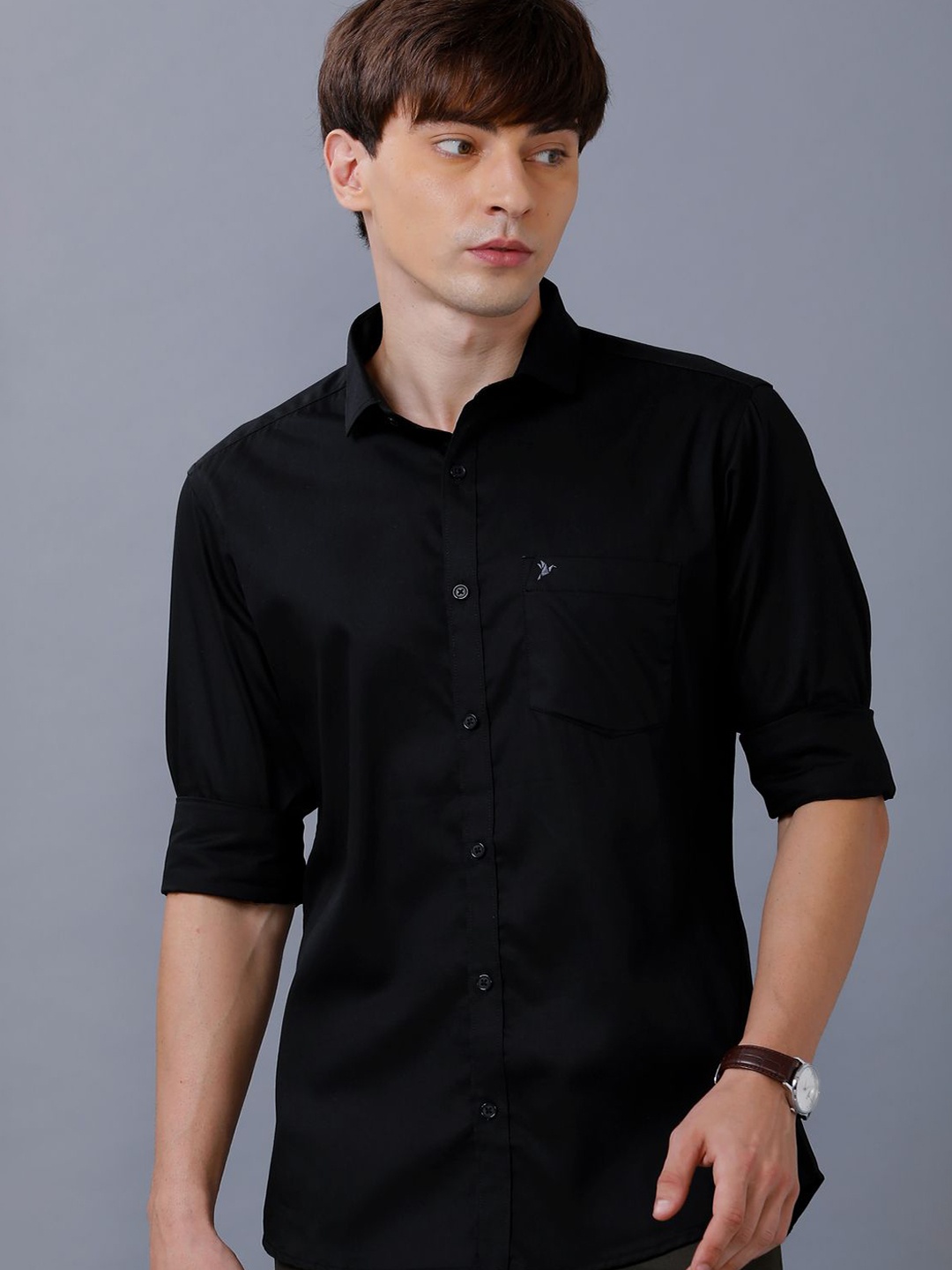 

Blueisland Clothing Men Standard Spread Collar Solid Cotton Formal Shirt, Black