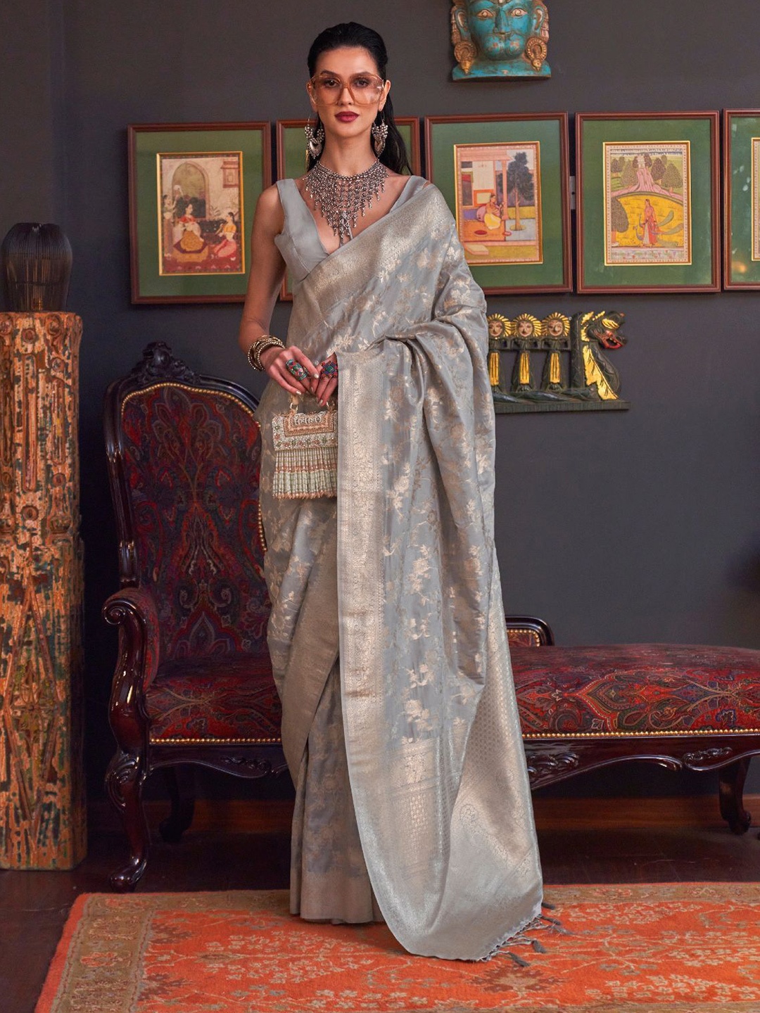 

ODETTE Woven Design Zari Saree, Grey