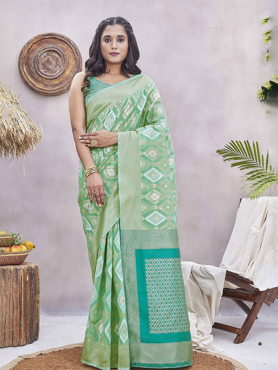 

KSM PRINTS Zari Saree, Green
