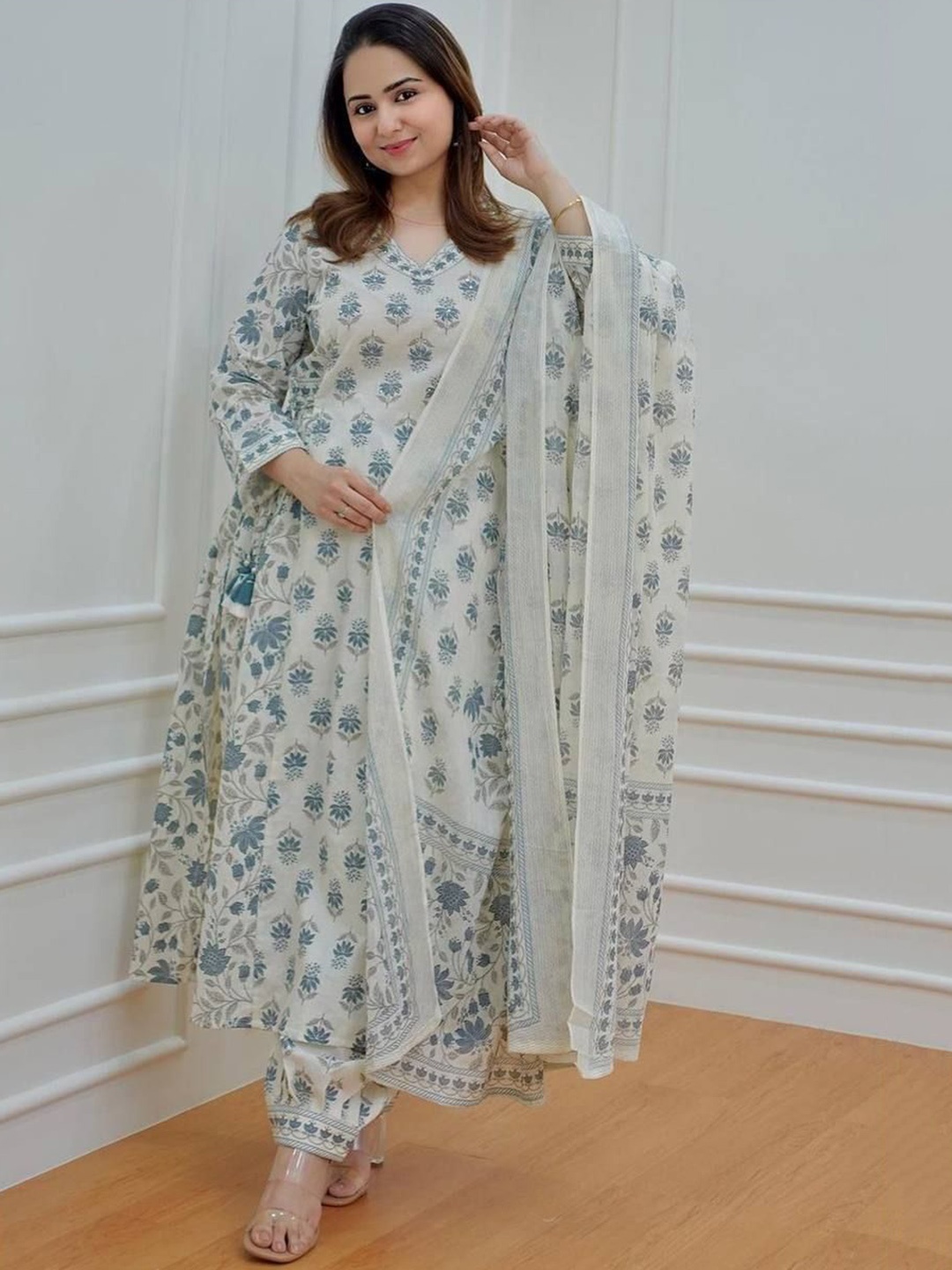 

Rujave Floral Printed Sequined Anarkali Kurta With Trousers & Dupatta, White