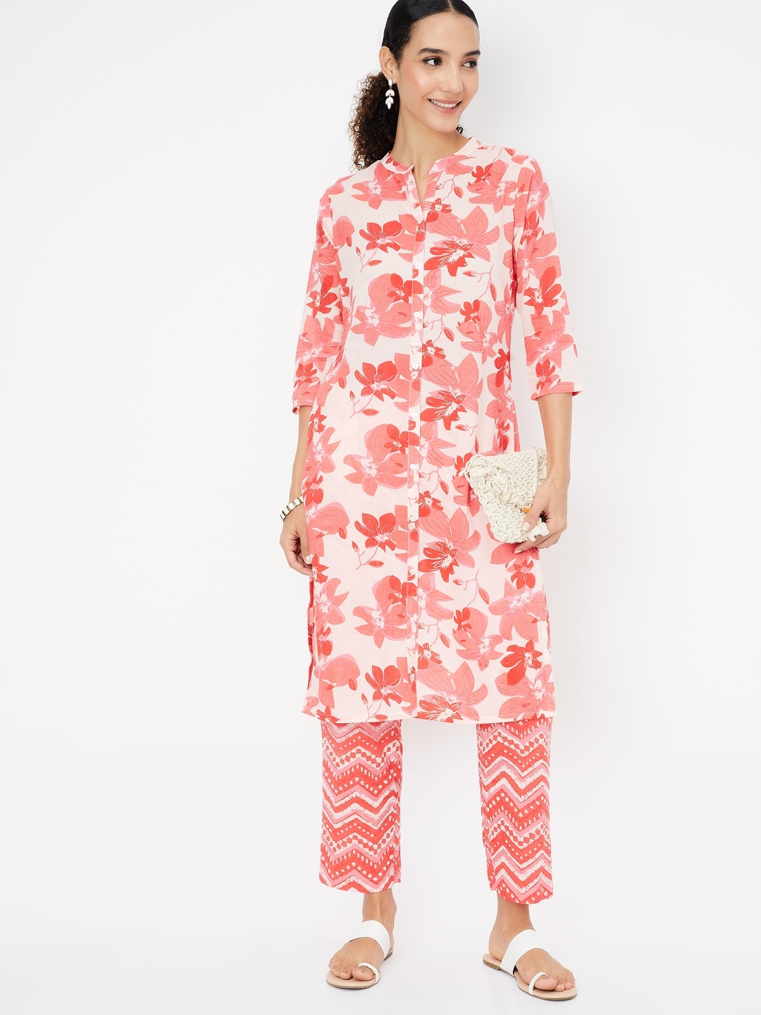 

max Women Floral Printed Regular Kurta with Trousers, Red