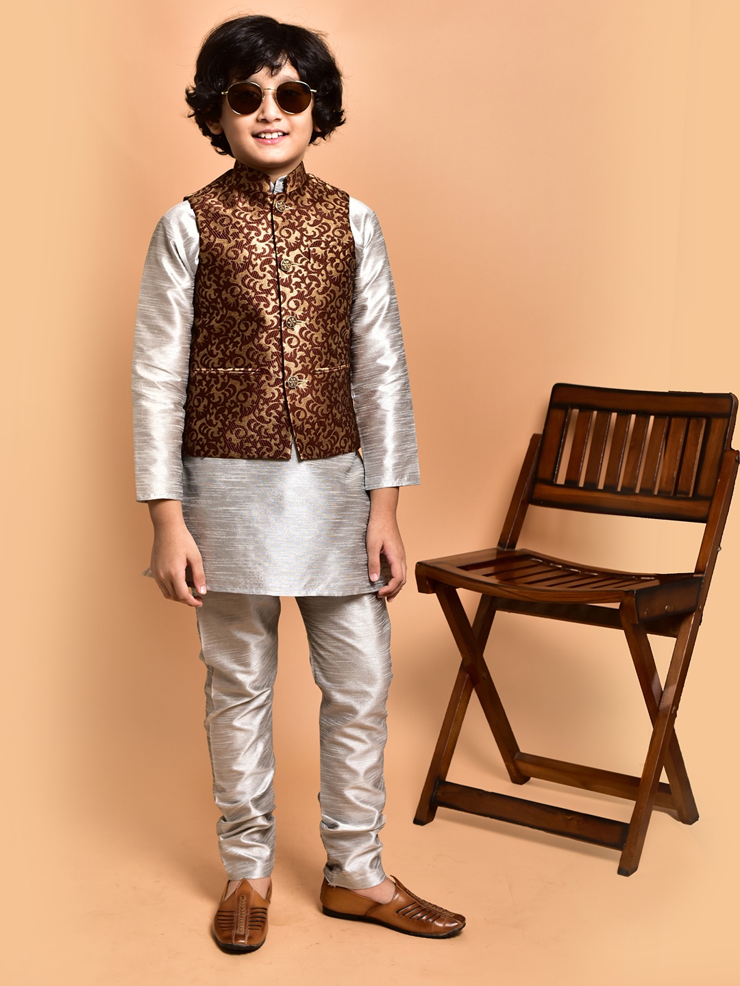 

PRINTINDIA Boys Mandarin Collar Regular Straight Kurta with Pyjamas, Silver