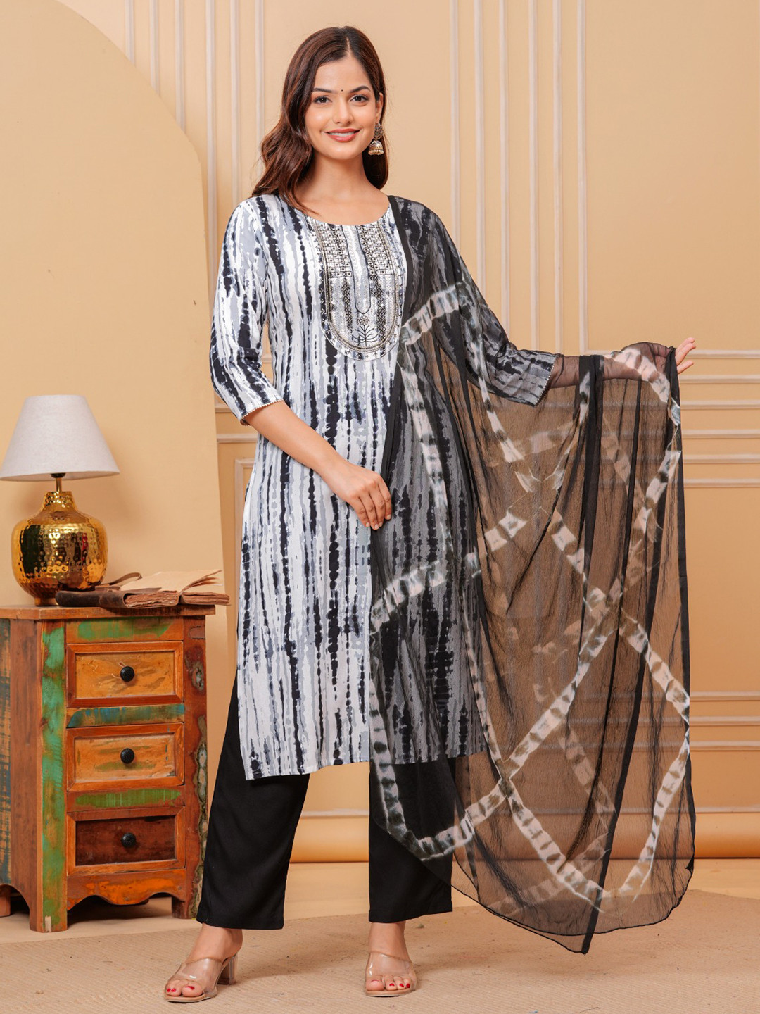 

ANJAYA Women Embroidered Regular Kurta with Trousers & With Dupatta, Black