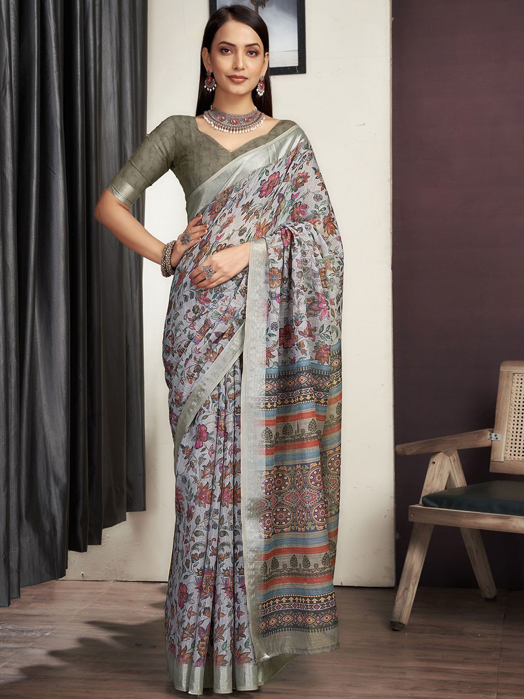 

KALINI Floral Printed Woven Design Zari Saree, Grey