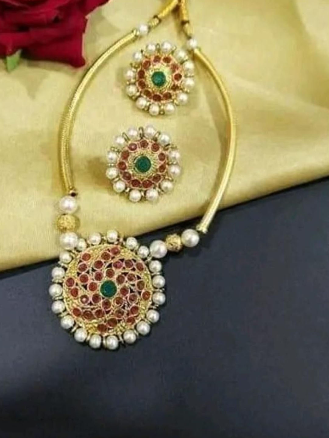 

Gyaan Jewels Stone Studded & Beaded Necklace and Earrings, Gold