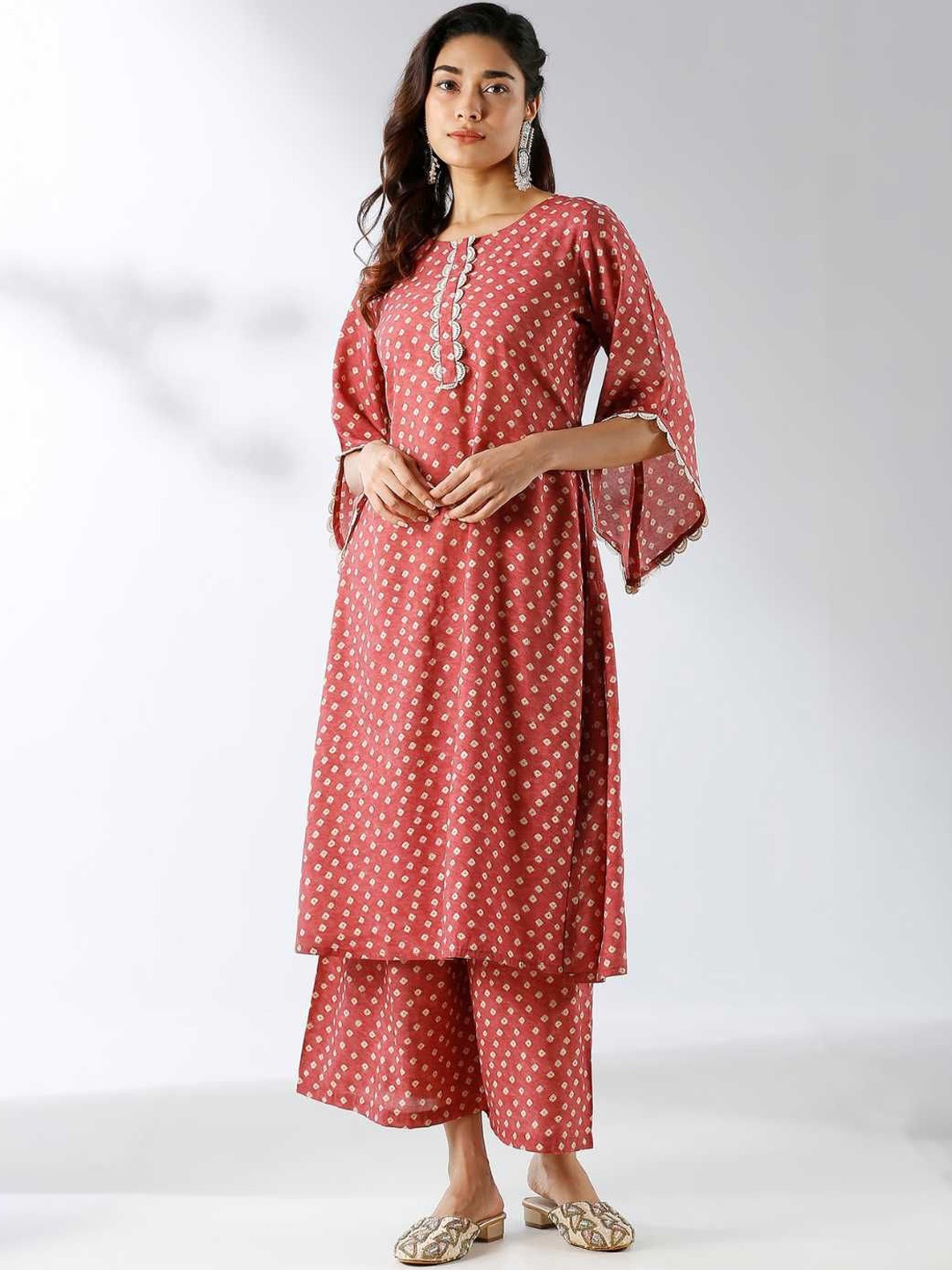 

Label Ishnya Bandhani Printed Flared Sleeves Straight Kurta With Palazzos, Rust