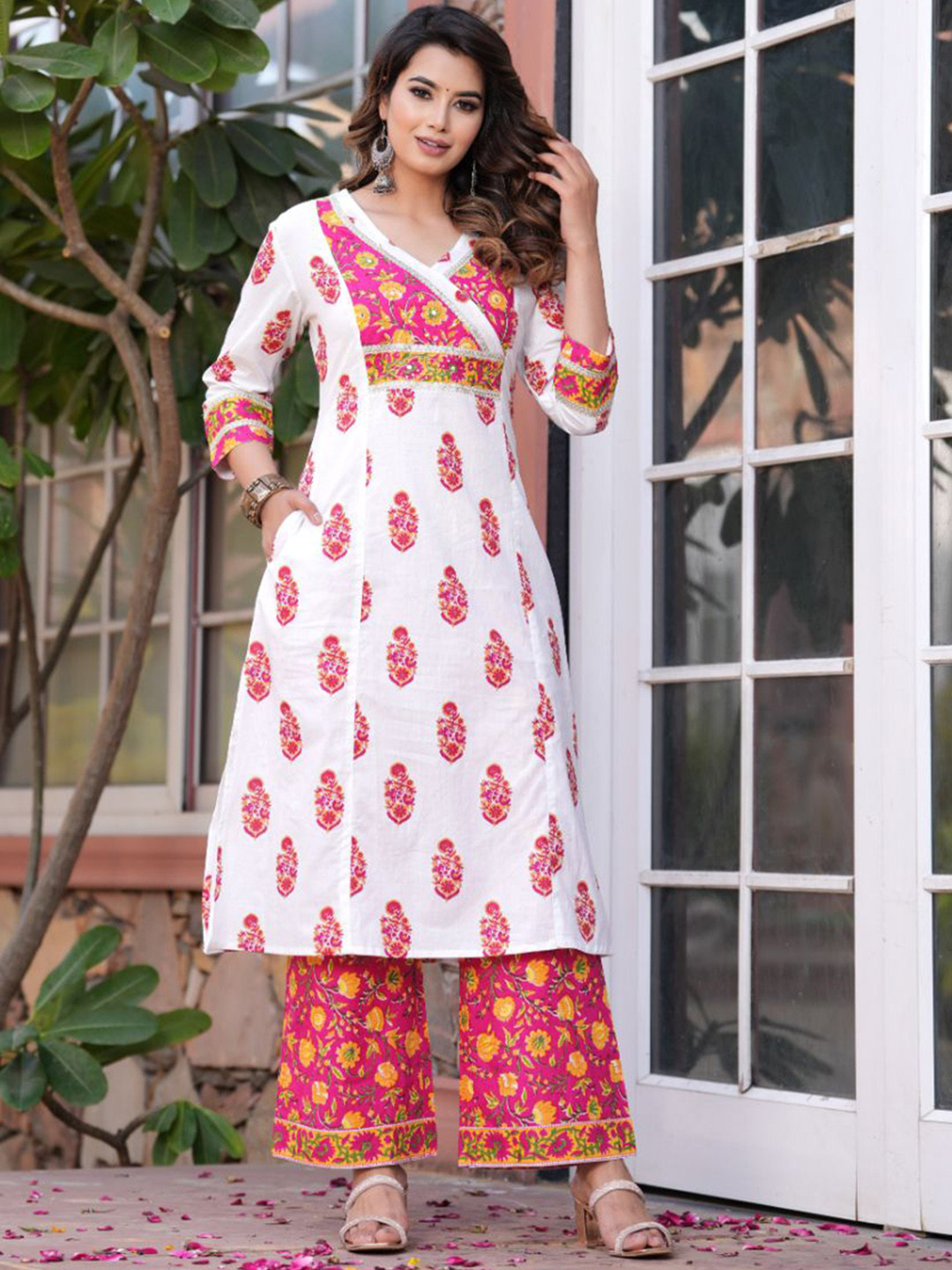 

KALINI Floral Printed Regular Gotta Patti Pure Cotton Kurta with Palazzos & Dupatta, White