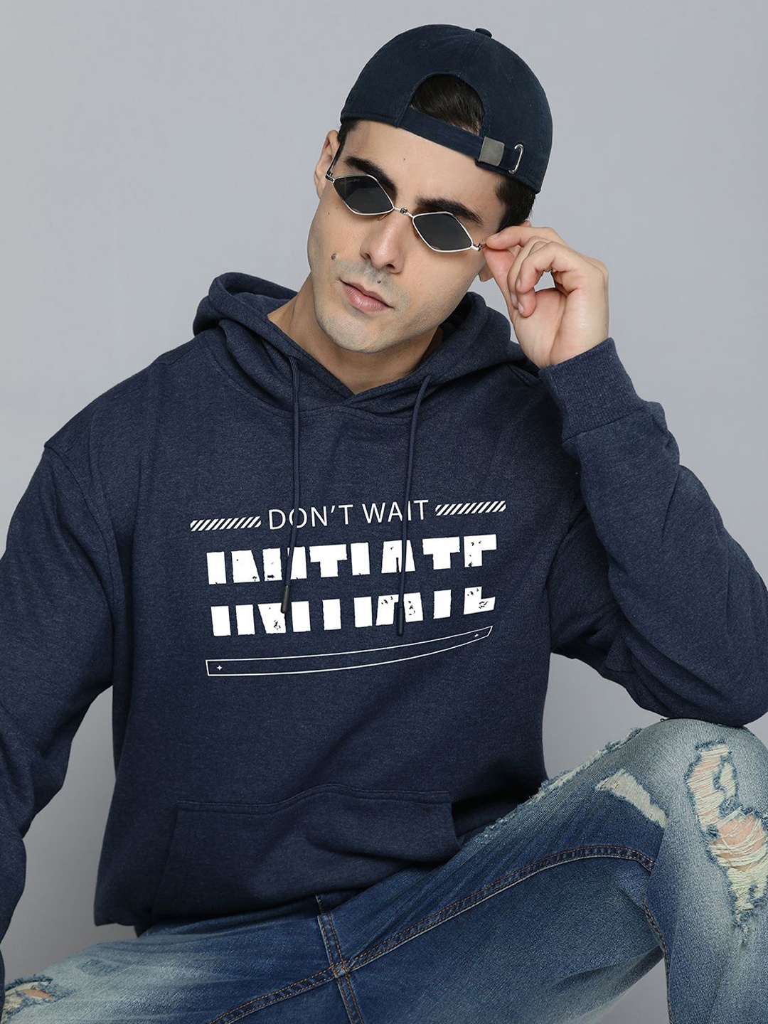 

R.Code by The Roadster Life Co. Men Printed Hooded Sweatshirt, Navy blue