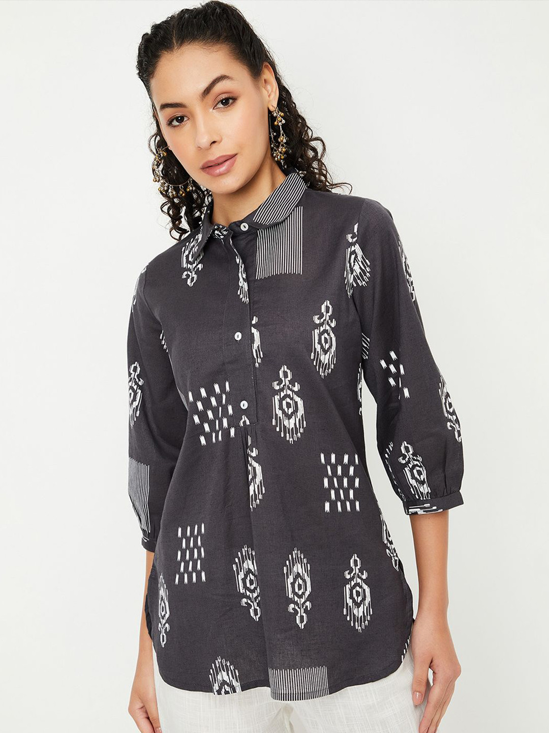 

max Women Ethnic Motifs Printed Shirt Collar Kurti, Black