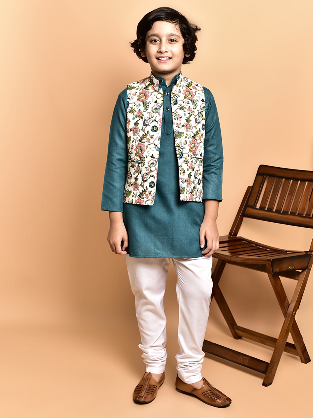 

PRINTINDIA Boys Band Collar Straight Kurta with Trouser & Nehru Jacket, Teal